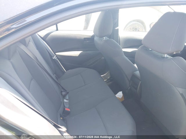 5YFBPMBE6NP281528 Toyota 2zr-fae