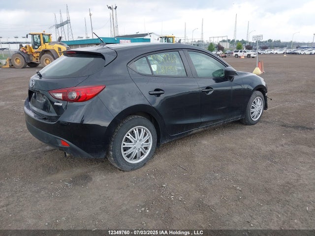 3MZBM1K74FM182995 Mazda pe