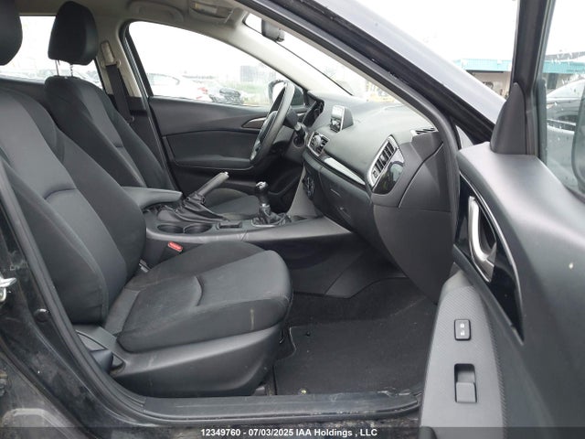 3MZBM1K74FM182995 Mazda pe