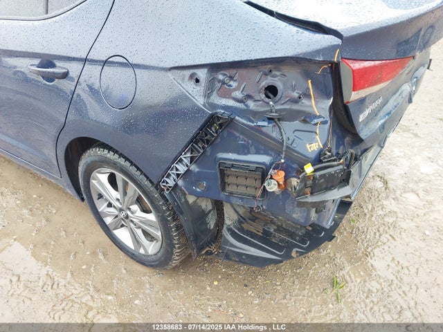 KMHD84LF3HU112521 Hyundai 2017