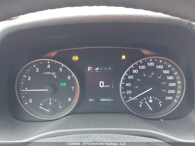 KMHD84LF3HU112521 Hyundai 2017