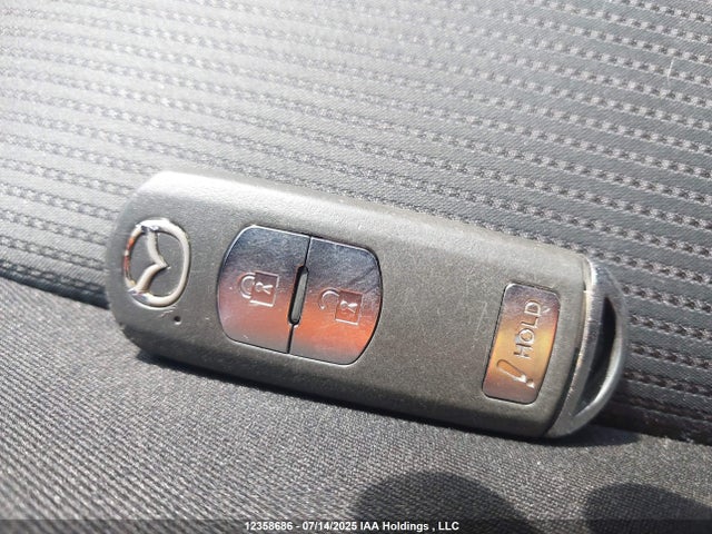 JM1DKDC72H0149419 Mazda pe