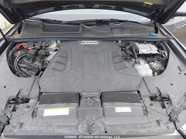 Audi Q7 2019 WA1VAAF70KD036032 Image 10
