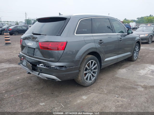 Audi Q7 2019 WA1VAAF70KD036032 Image 4