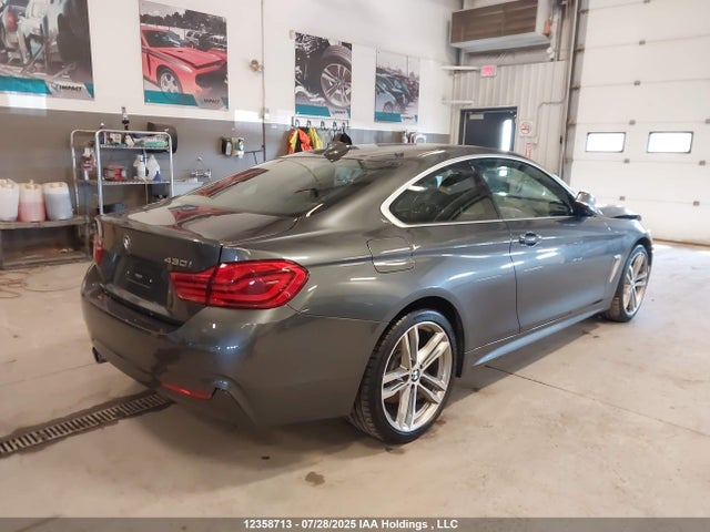 BMW 2019 2019 WBA4W5C57KAE51394 Image 4