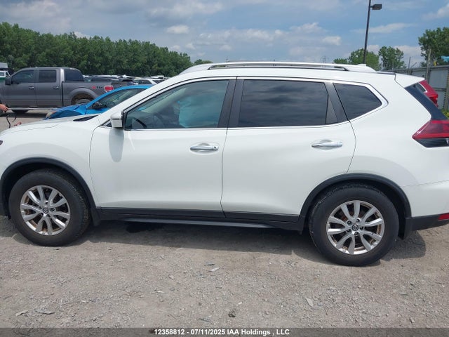 5N1AT2MT9KC806055 Nissan 2019
