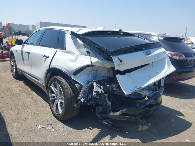 1GYKPMRL0RZ102684 Cadillac x0e + ec6