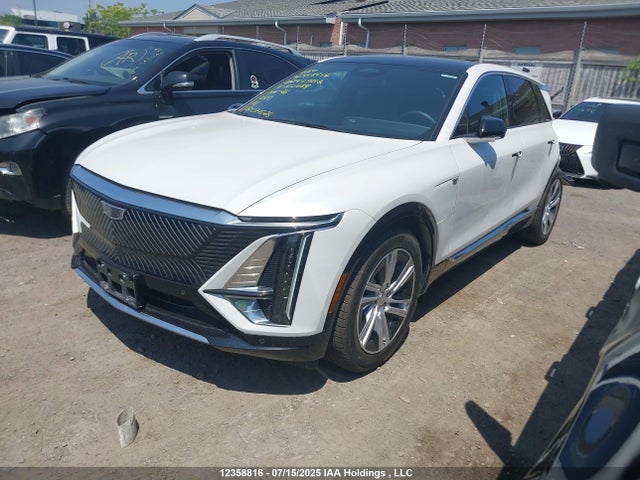 1GYKPMRL0RZ102684 Cadillac x0e + ec6