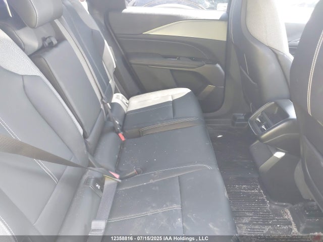 1GYKPMRL0RZ102684 Cadillac x0e + ec6