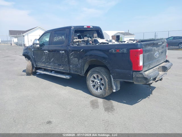 Ford 2019 2019 1FT7W2B60KEG14272 Image 3