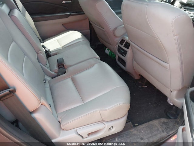 Honda j35y6 2017 5FNYF6H77HB505715 Image 8