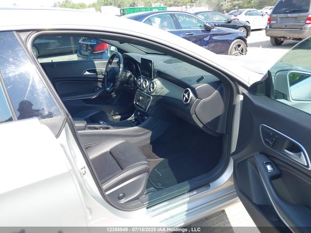 WDDSJ4EB6GN290450 Mercedes-Benz 2016