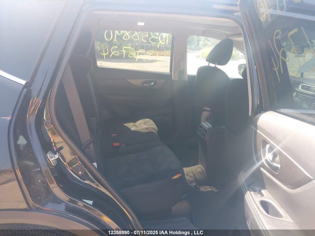 5N1AT2MV6FC826724 Nissan 2015