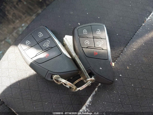 3GTUUCED9RG398708 GMC l84