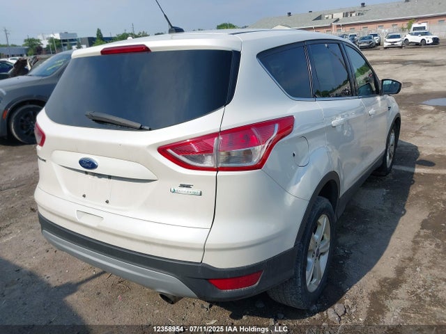 1FMCU0GX3GUB26291 Ford Escape