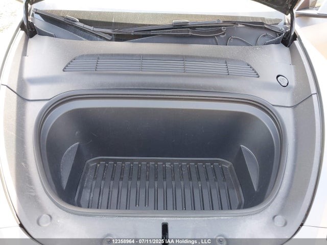 7SAYGDEF0RF071283 Tesla 2024