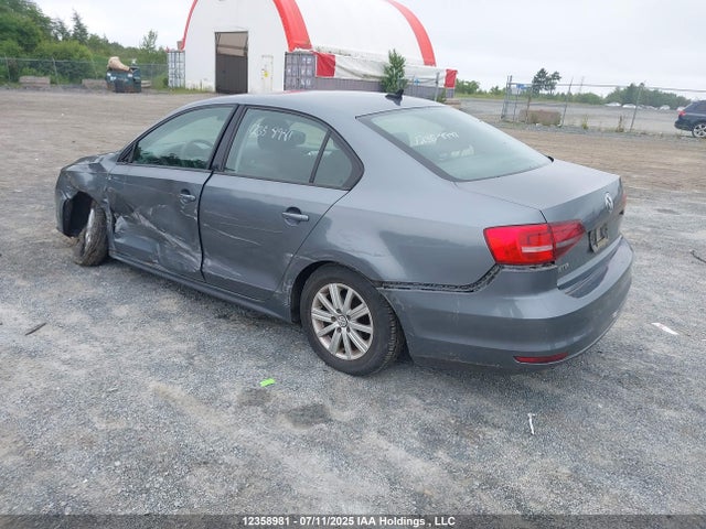 3VW2K7AJ3FM336568 Volkswagen Jetta