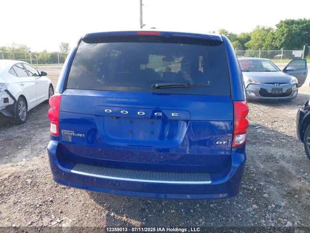 2C4RDGEG0JR319562 Dodge Grand Caravan