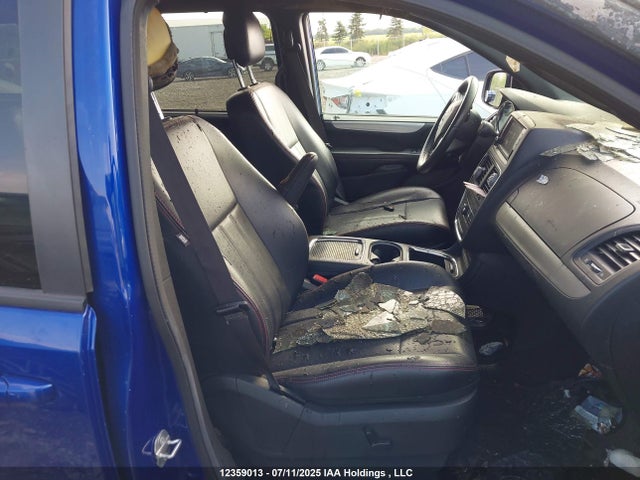 2C4RDGEG0JR319562 Dodge Grand Caravan