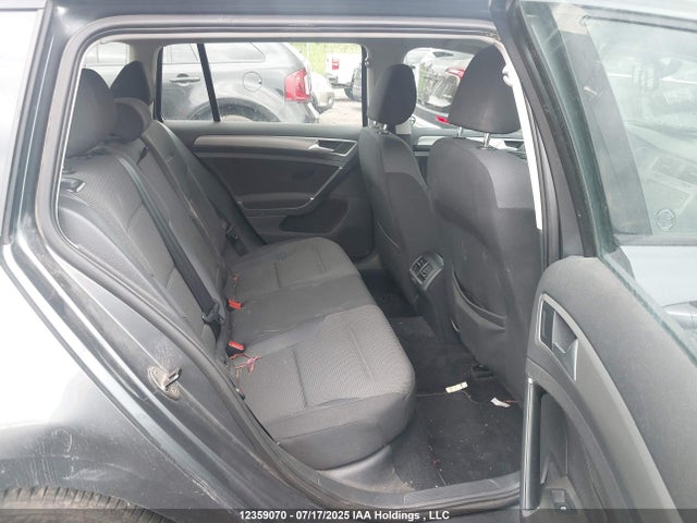 3VWC17AU5HM503422 Volkswagen 1.8 tsi