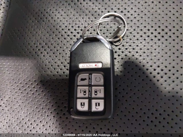 Honda j35y7 2024 5FNRL6H82RB500090 Image 11