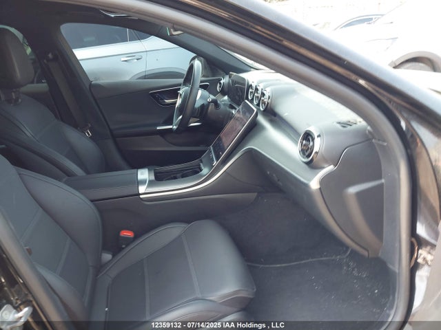 W1KAF4HB8RR200946 Mercedes-Benz m254