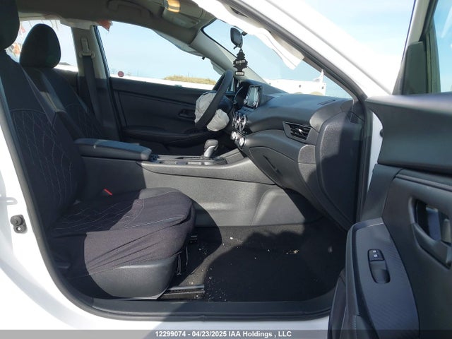 Nissan Sentra 2025 3N1AB8BV2SY237199 Image 5
