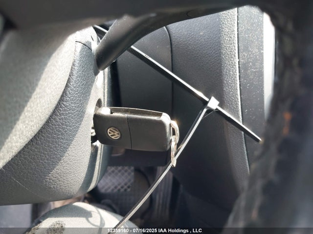 3VW2K7AJ6EM257622 Volkswagen 2014