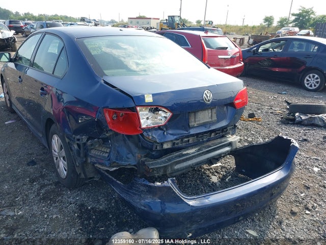 3VW2K7AJ6EM257622 Volkswagen 2014