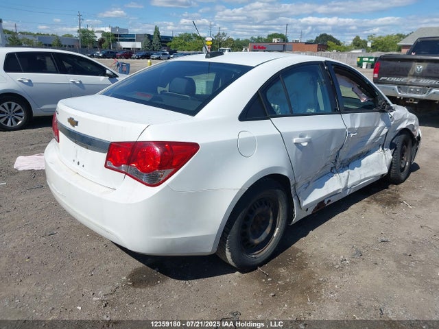 1G1PK5SH9G7158310 Chevrolet luw - e85 max