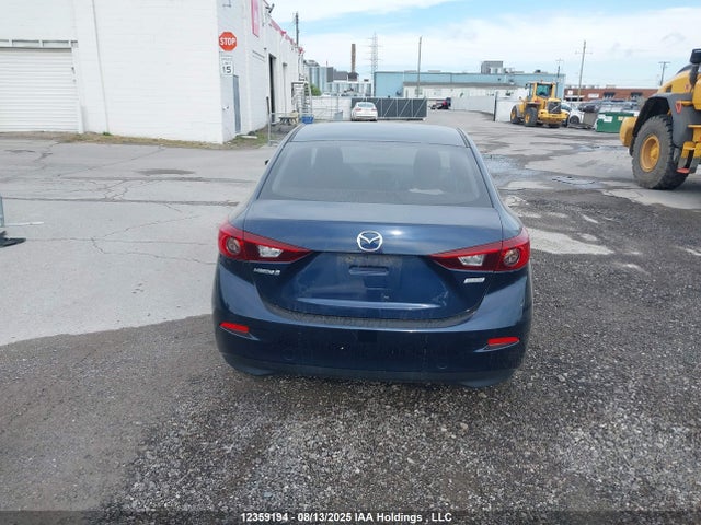 JM1BN1U73J1183669 Mazda pe