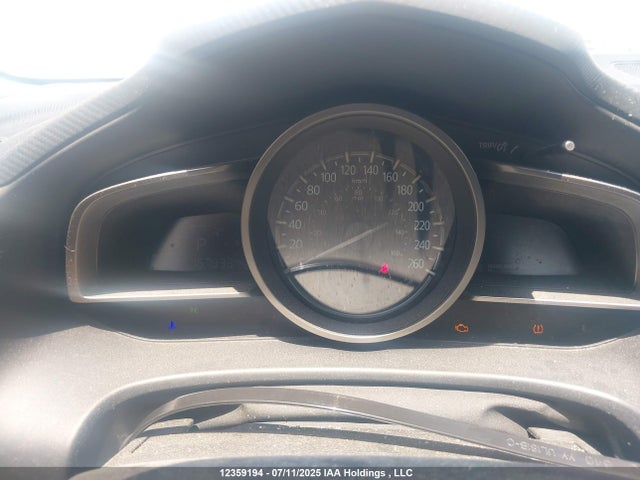 JM1BN1U73J1183669 Mazda pe