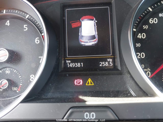 3VW4T7AU2FM005769 Volkswagen 2015
