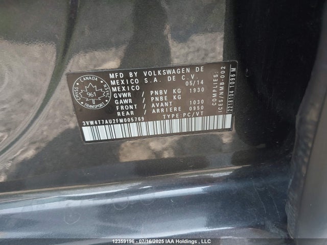 3VW4T7AU2FM005769 Volkswagen 2015