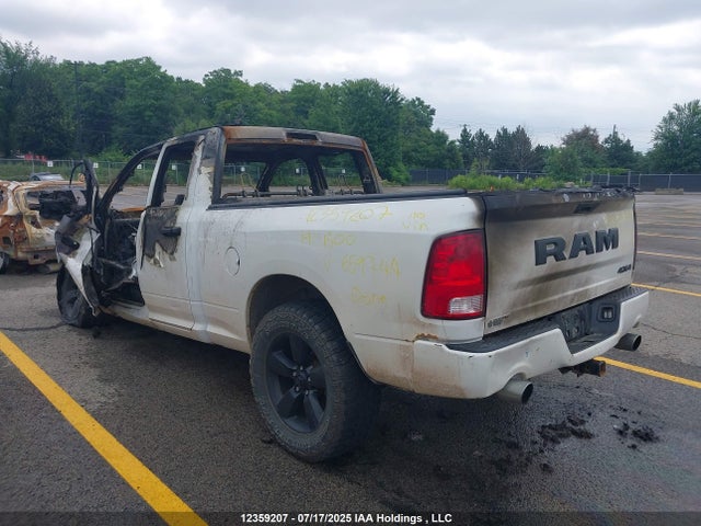 12359207 :رقم المزاد ، 1C6RR7FT1KS659744 vin ، 2019 Ram 1500 Classic Tradesman مزاد بيع