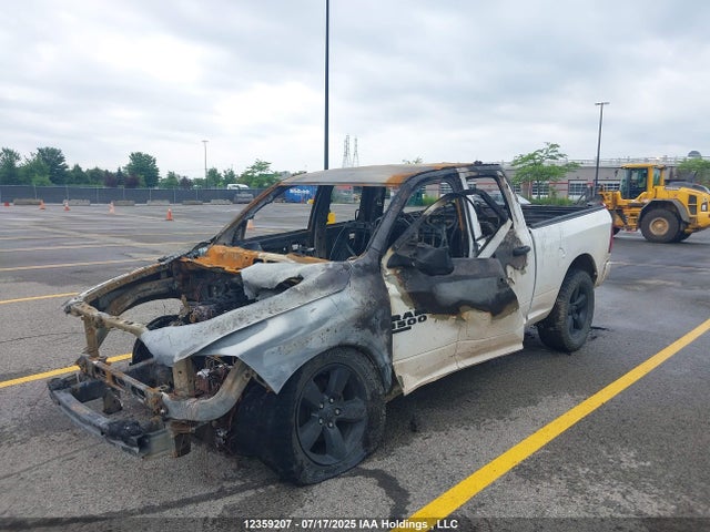 12359207 :رقم المزاد ، 1C6RR7FT1KS659744 vin ، 2019 Ram 1500 Classic Tradesman مزاد بيع