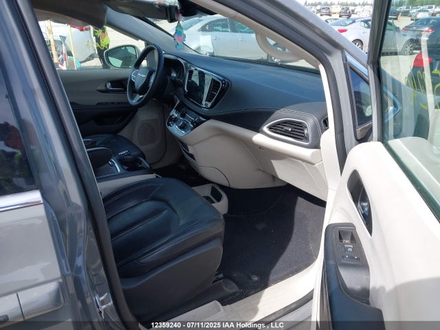 2C4RC1BG1NR137377 Chrysler 2022