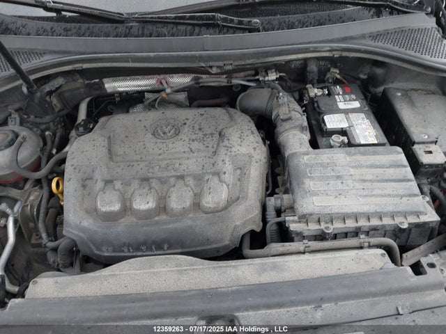 3VV1B7AX5JM049195 Volkswagen Tiguan