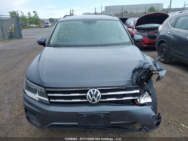 3VV1B7AX5JM049195 Volkswagen Tiguan