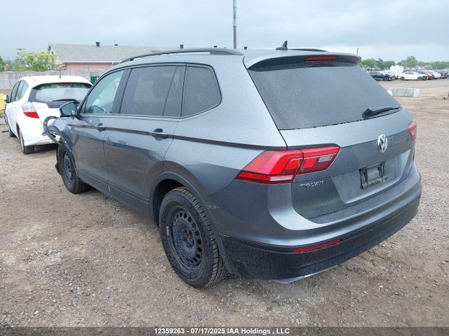 3VV1B7AX5JM049195 Volkswagen Tiguan