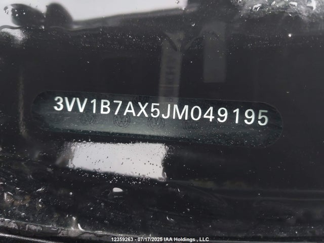 3VV1B7AX5JM049195 Volkswagen Tiguan