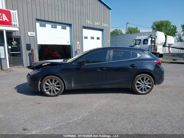 3MZBN1M38JM208997 Mazda py