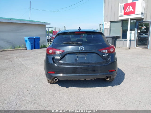 3MZBN1M38JM208997 Mazda py