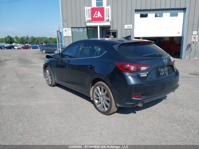 3MZBN1M38JM208997 Mazda py