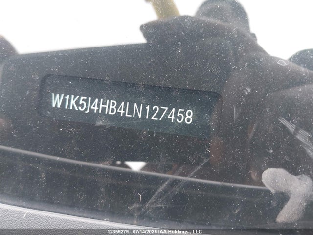 W1K5J4HB4LN127458 Mercedes-Benz m260