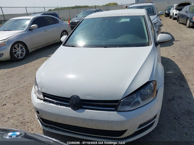 3VW2A7AU6FM021261 Volkswagen Golf