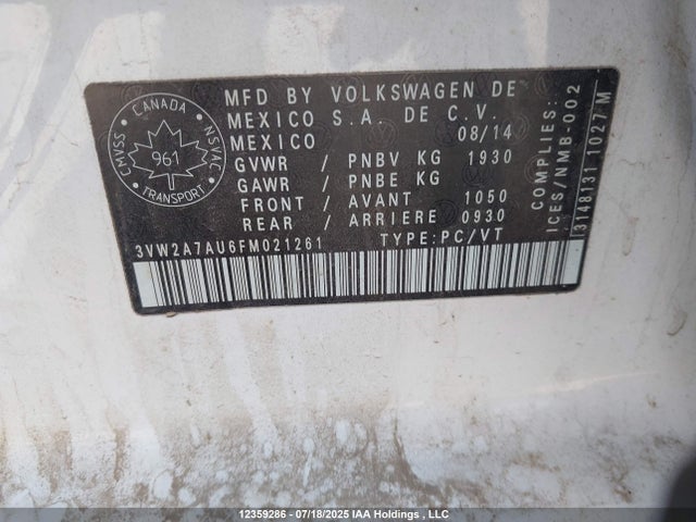 3VW2A7AU6FM021261 Volkswagen Golf