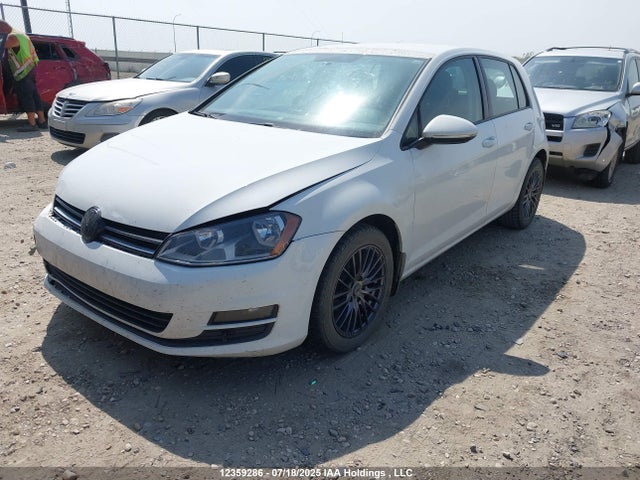 3VW2A7AU6FM021261 Volkswagen Golf