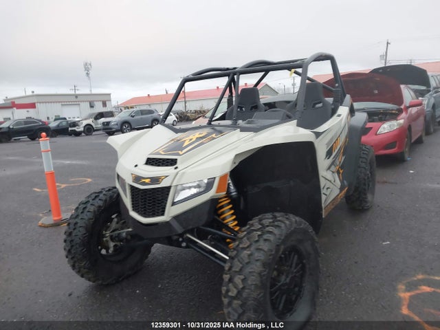 4UF1R4LG7RT300150 Arctic Cat Wildcat Xx
