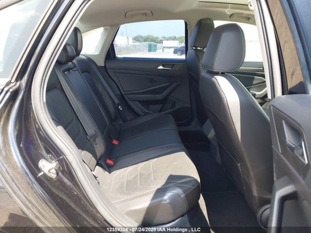 3VWG57BU1KM059872 Volkswagen 1.4 tsi